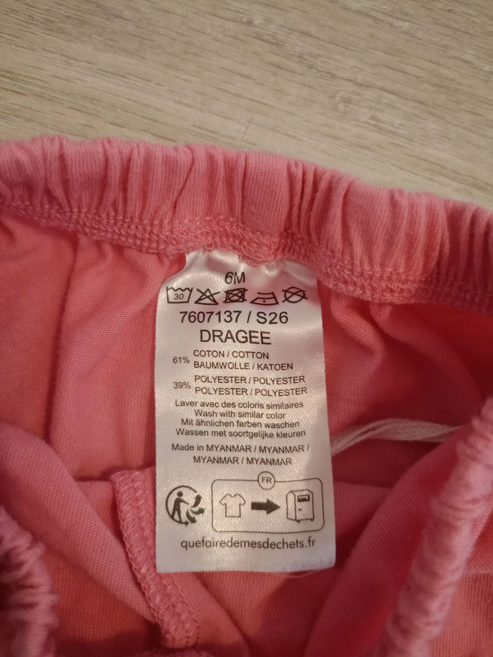 Ensemble rose avec des cerises 6mois – photo 5